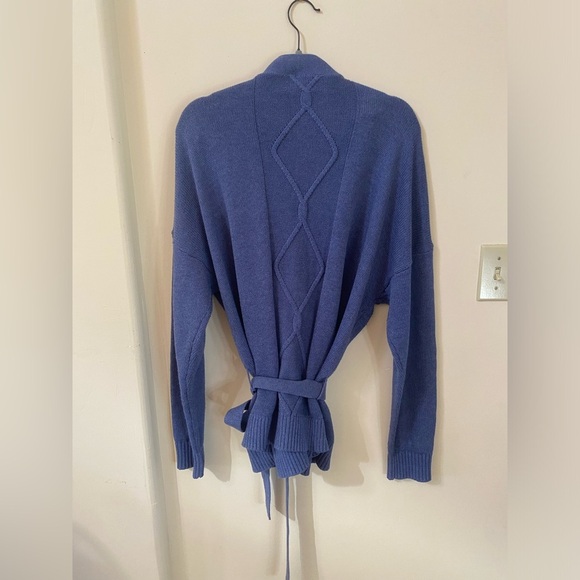 L’AGENCE MICA BELTED CABLE KNIT DUSTY BLUE COTTON CARDIGAN SWEATER SIZE XXL/TTG - Picture 7 of 11